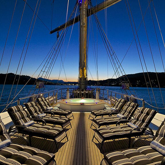 Das Sonnendeck der Running on Waves besondere-empfehlungen.jpg